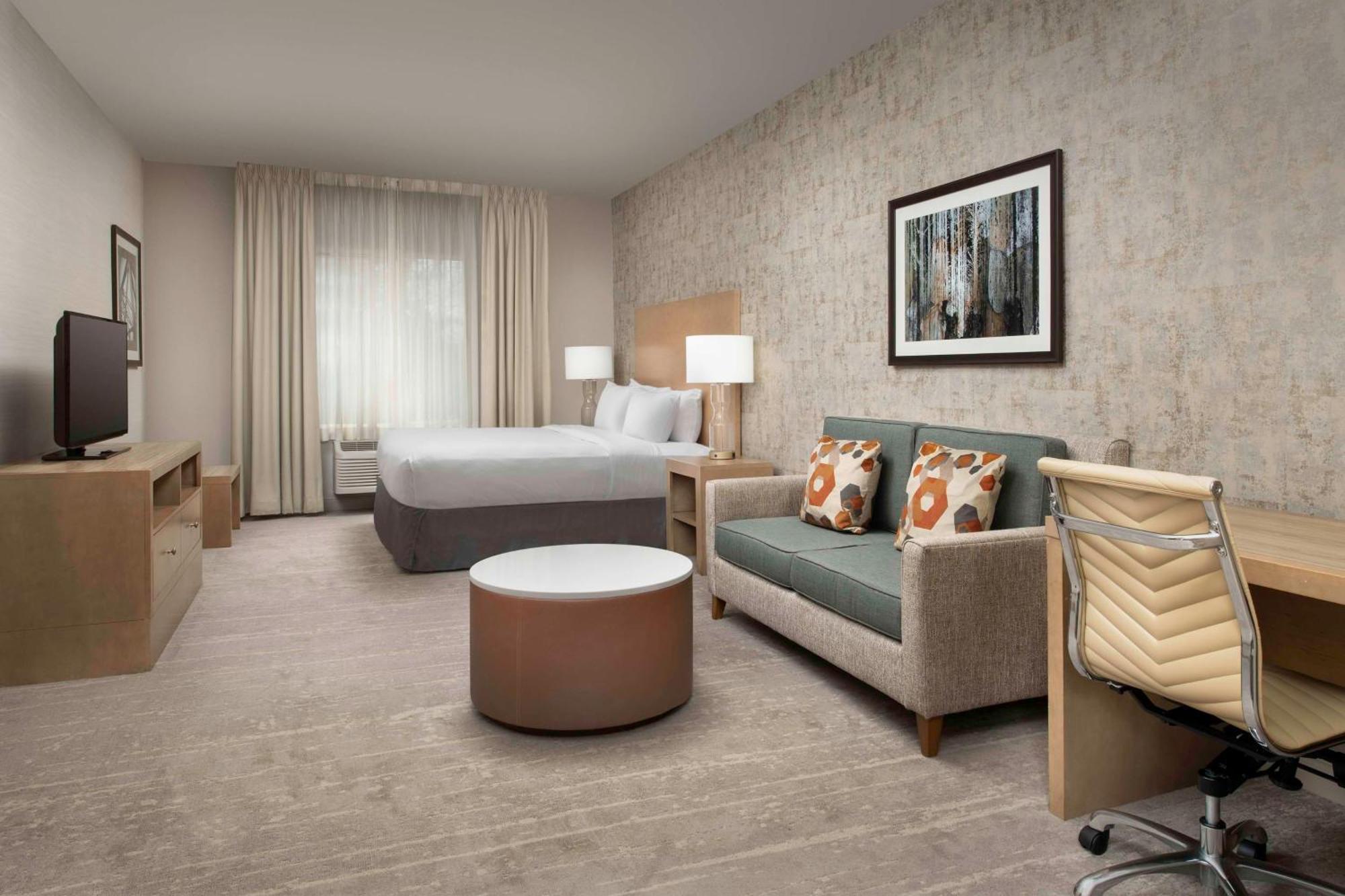 Doubletree By Hilton North Salem Hotel Екстериор снимка